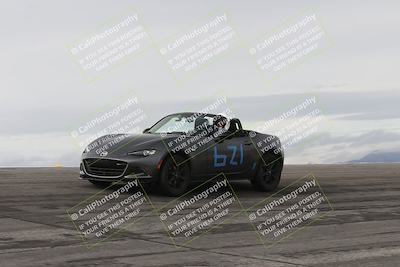 media/Jan-03-2026-SCCA SD (Sat) [[c9b9d14034]]/4-Novice Group/Session 1 Bowl/